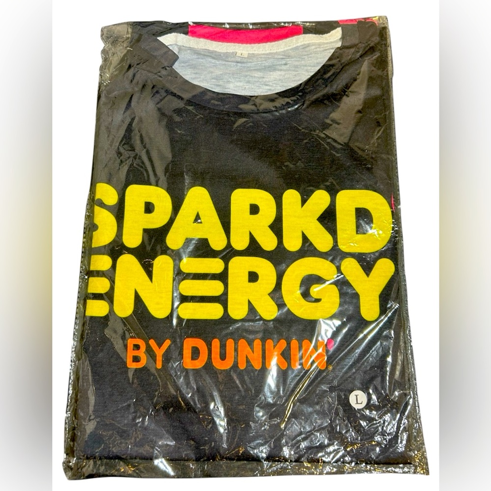Dunkin' Employee T-shirt Spark Energy Large Sealed
